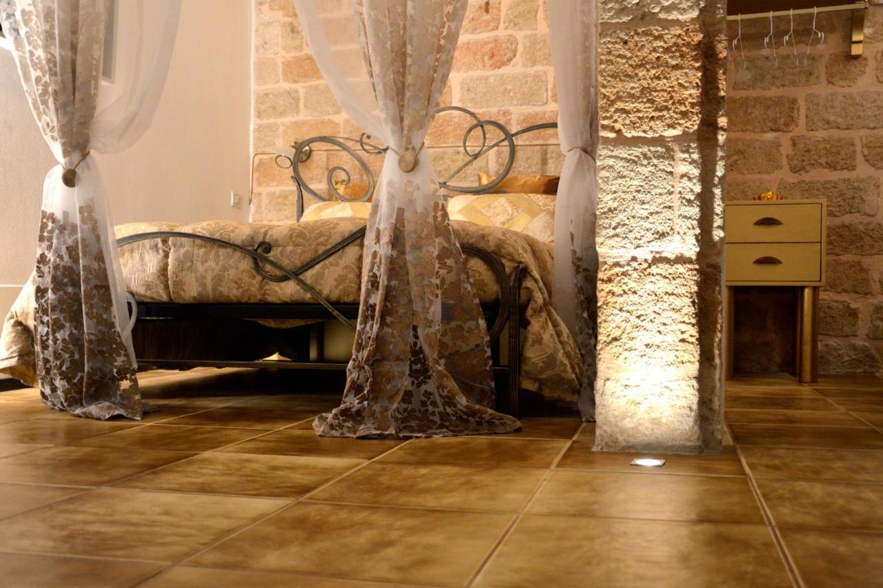 Отель Gold White Exclusive House Полиньяно-а-Маре Экстерьер фото